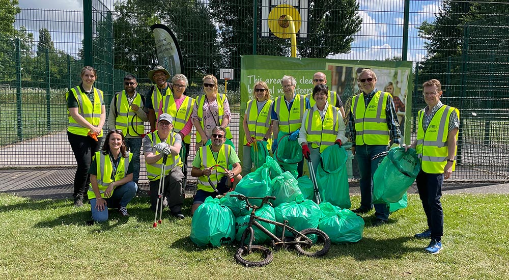 A group of volunteers that have been litter picking